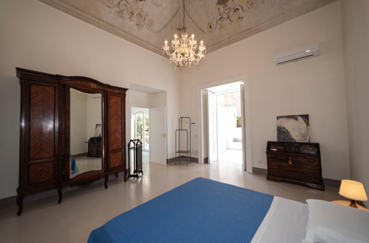 Controvento In Villa Eldorado Procida Exterior photo
